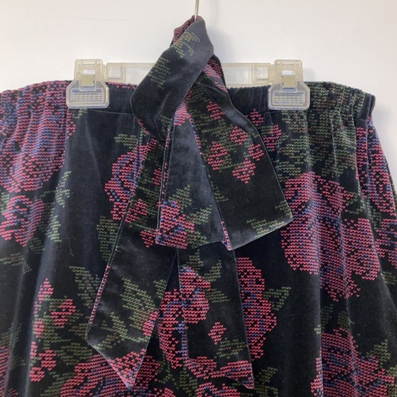 Vintage Tumbleweeds Skirt Velvet Floral Rose Lined Long Modest Belt EUC Sz 32 - Picture 2 of 10